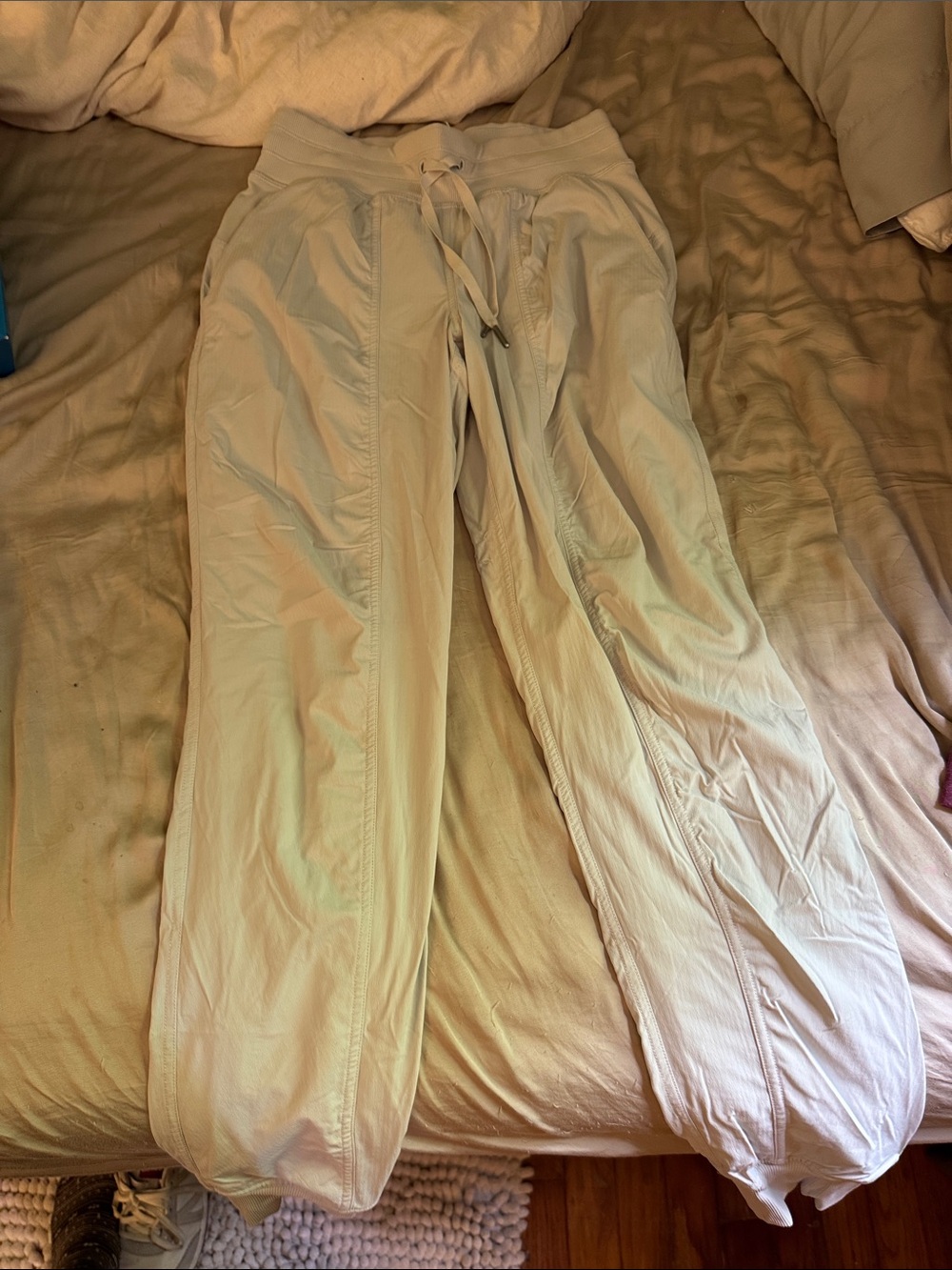 Light grey lined dance studio joggers size 4
